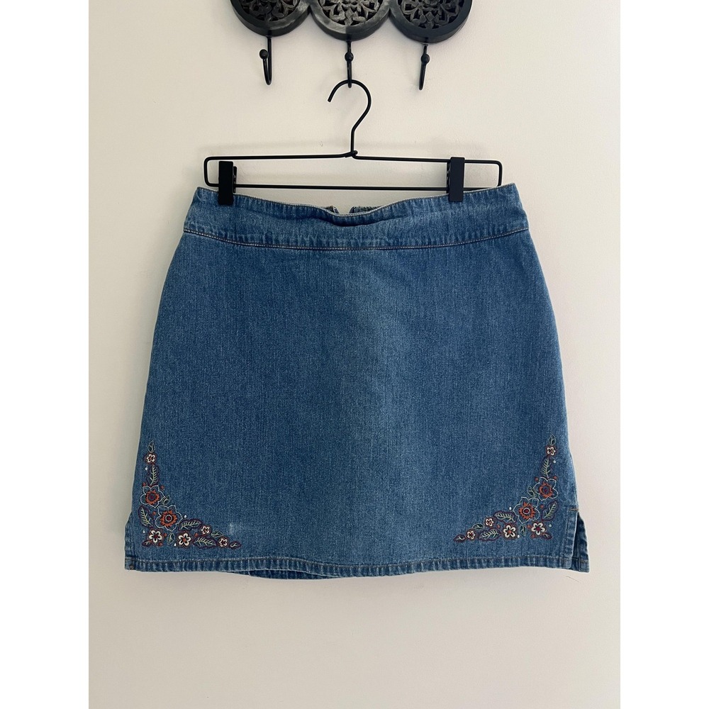 Vintage Y2K 90s Denim Skort Blue Denim Embroidered Floral Mini Boho Cottage